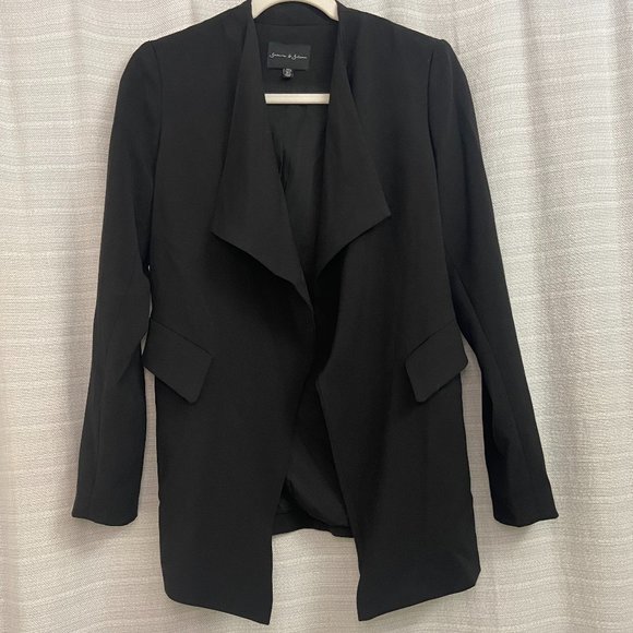 Jasmine & Juliana Black Blazer - Picture 2 of 3